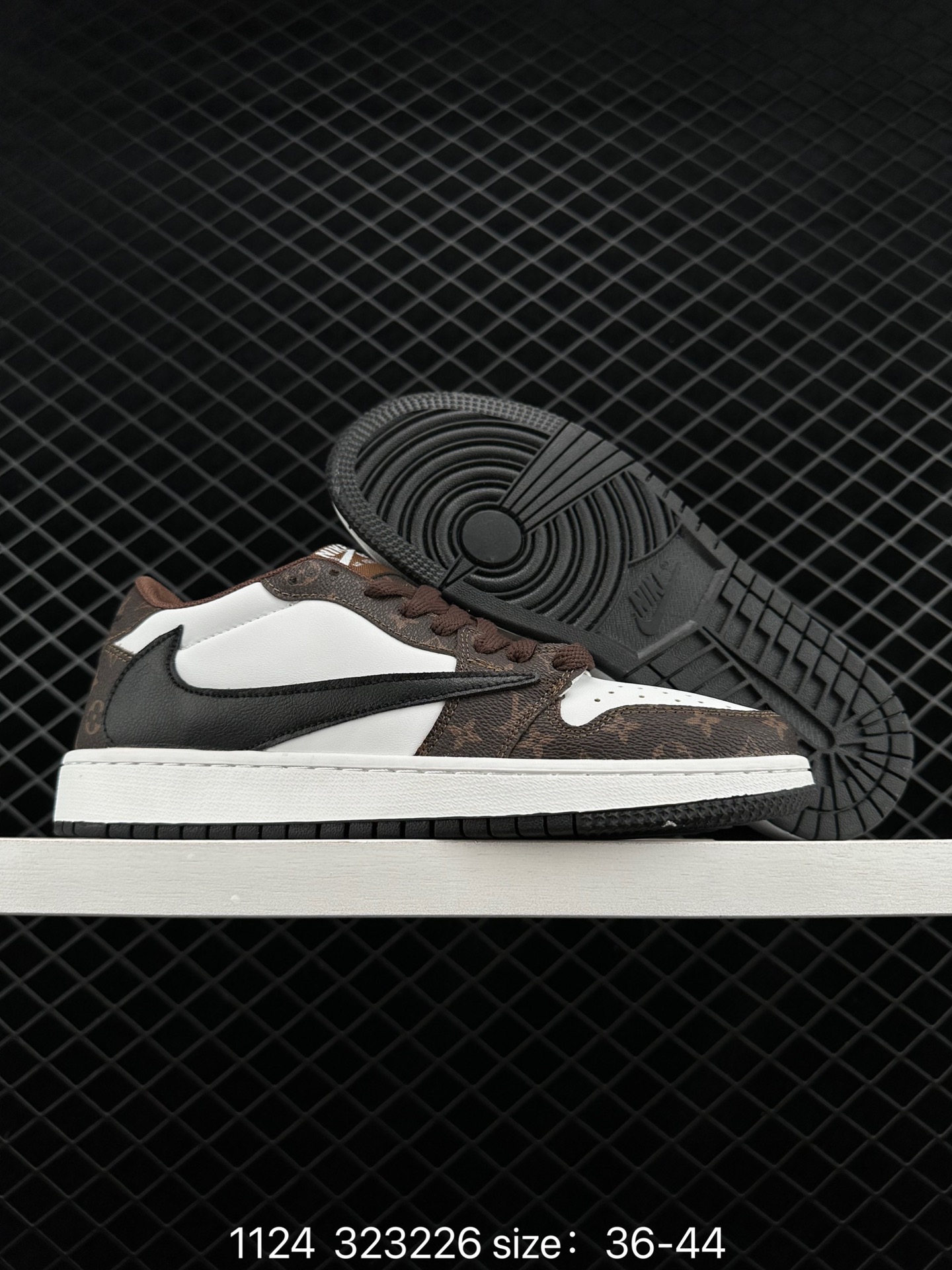 Travis Scott x Air Jordan 1 ” Reverse Mocha “
